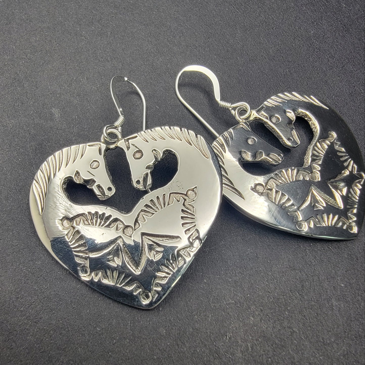 Native American Sterling Silver Horse Heart Earrings – Handcrafted .925 Artisan Jewelry