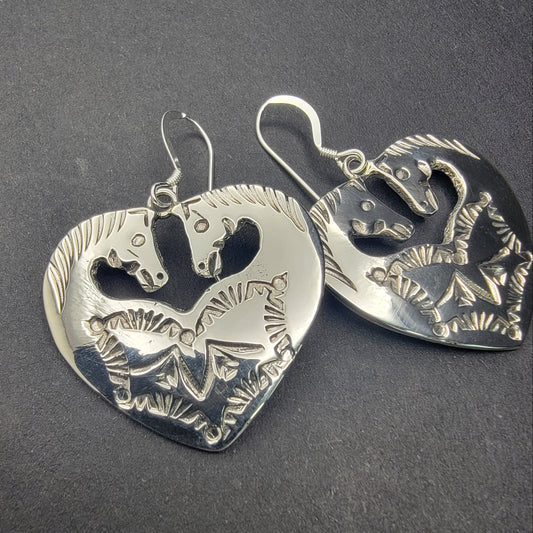 Native American Sterling Silver Horse Heart Earrings – Handcrafted .925 Artisan Jewelry
