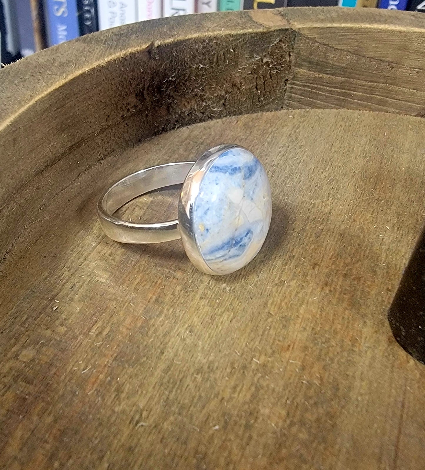 Sterling Silver Scheelite Statement Ring (Size 10)