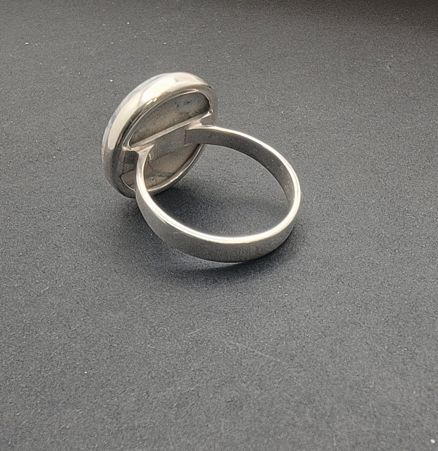 Sterling Silver Scheelite Statement Ring (Size 10)